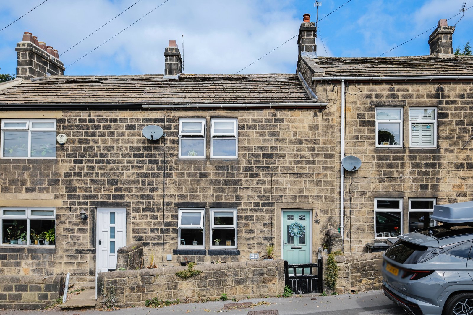 Micklefield Lane, Rawdon, Leeds, West Yorkshire, LS19 - Hardisty