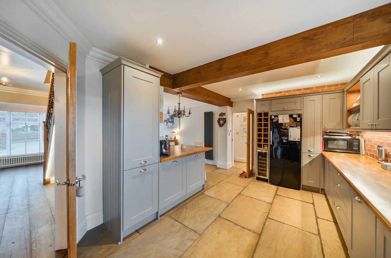 Dunstarn Gardens, Leeds, West Yorkshire, LS16