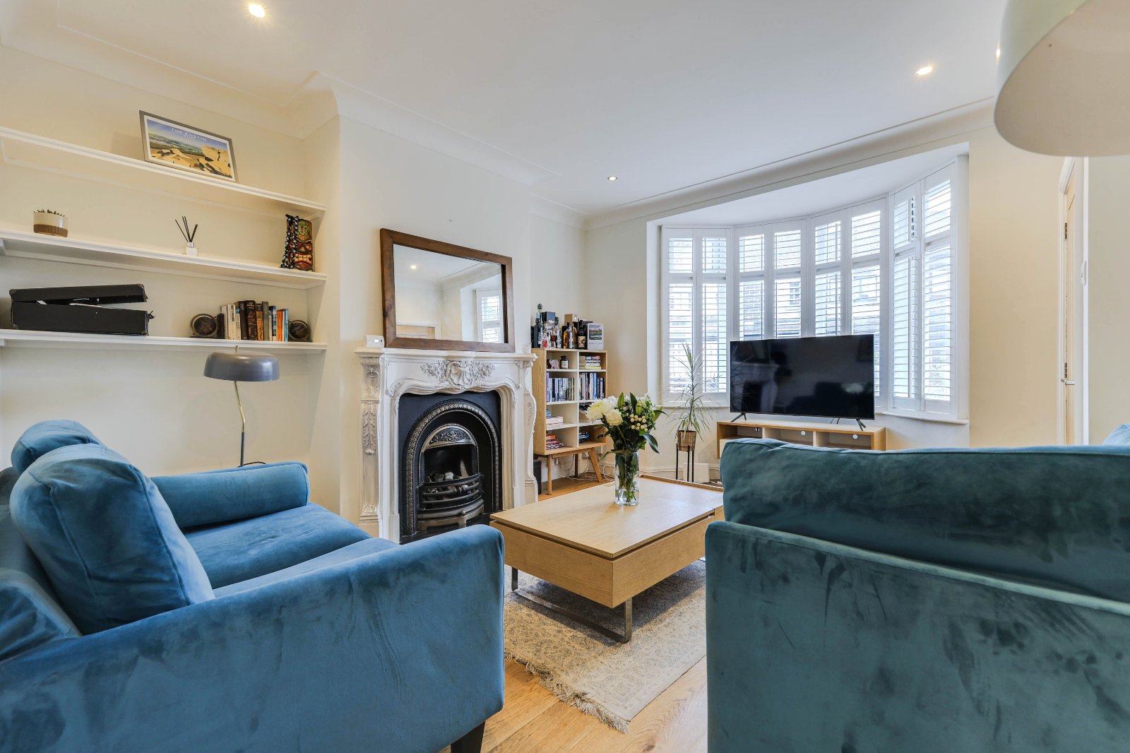 Sunnybank Crescent, Yeadon, Leeds, LS19 - Hardisty