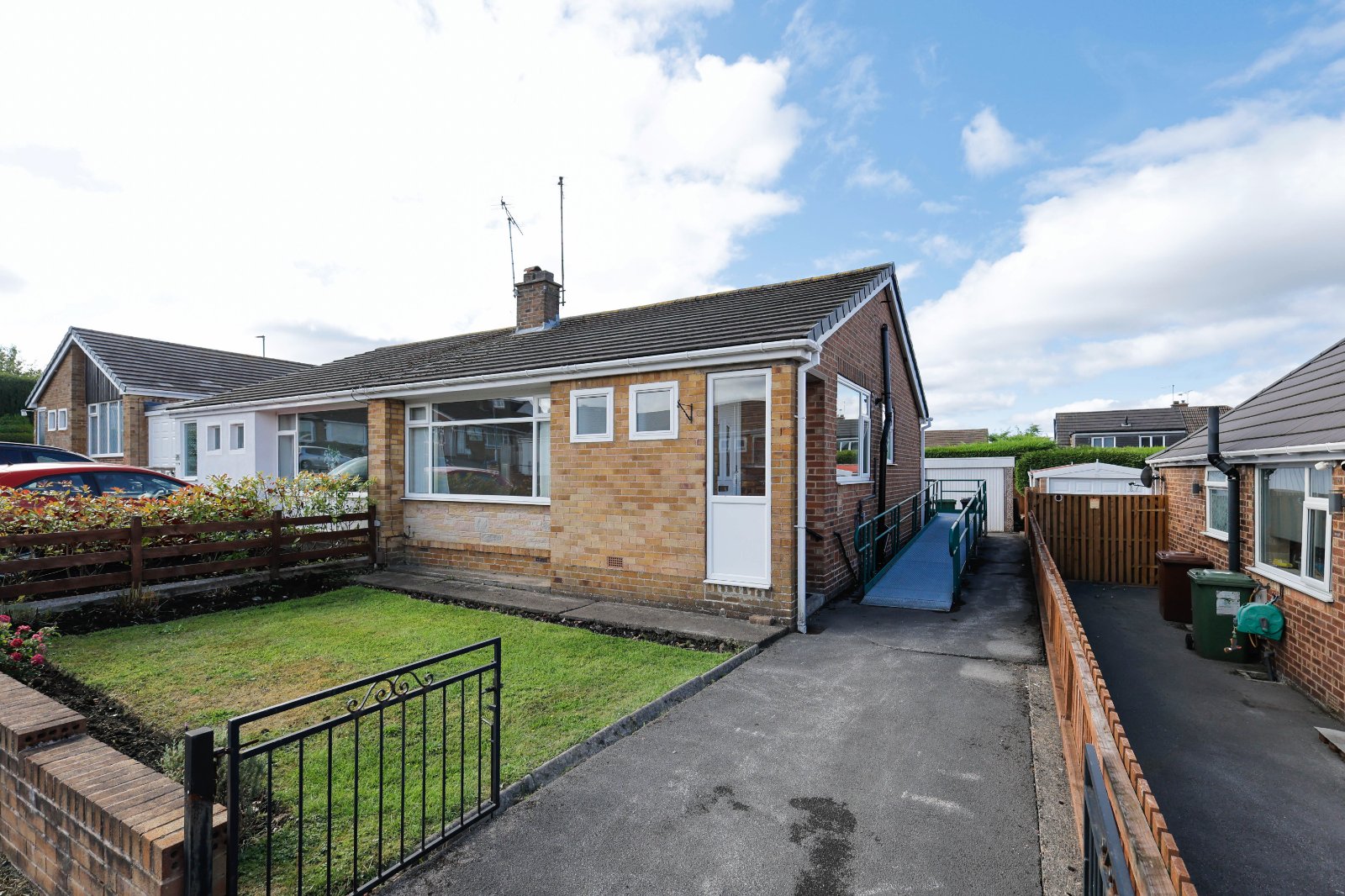 Wrenbury Avenue, Leeds, West Yorkshire, LS16 - Hardisty