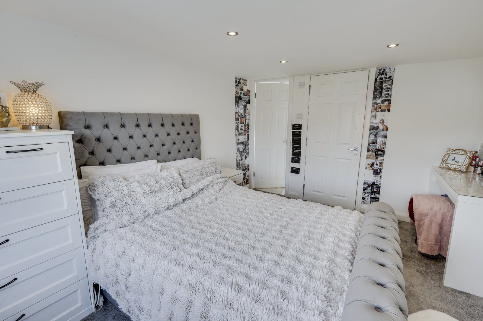 Park Grove, Horsforth, Leeds, West Yorkshire, LS18