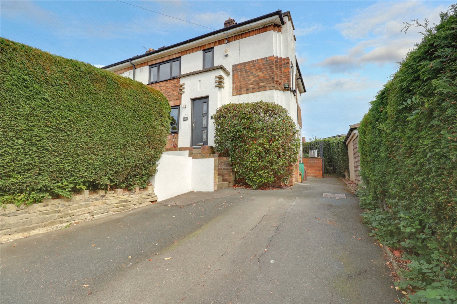 Park Grove, Horsforth, Leeds, West Yorkshire, LS18
