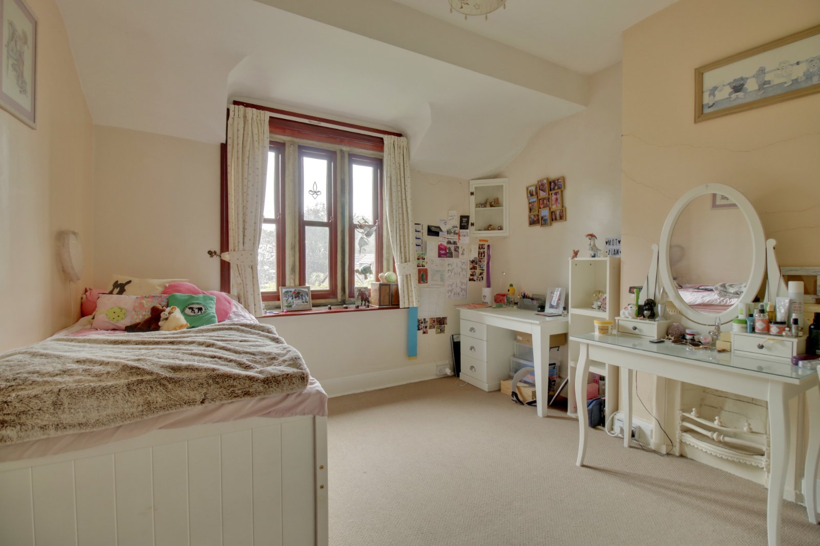 Wood Lane, Horsforth, Leeds, West Yorkshire, LS18