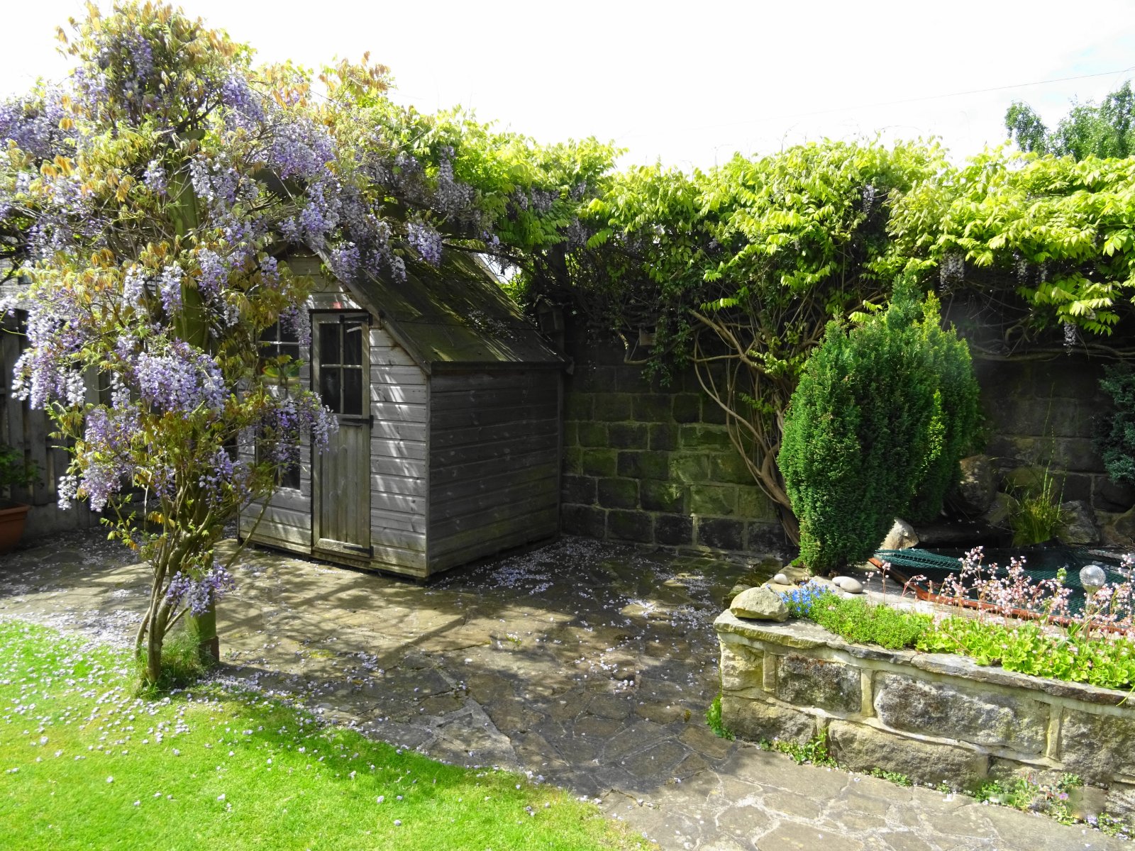 Wood Lane, Horsforth, Leeds, West Yorkshire, LS18