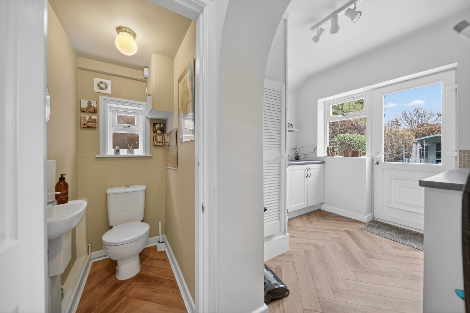 West End Lane, Horsforth, Leeds, West Yorkshire, LS18