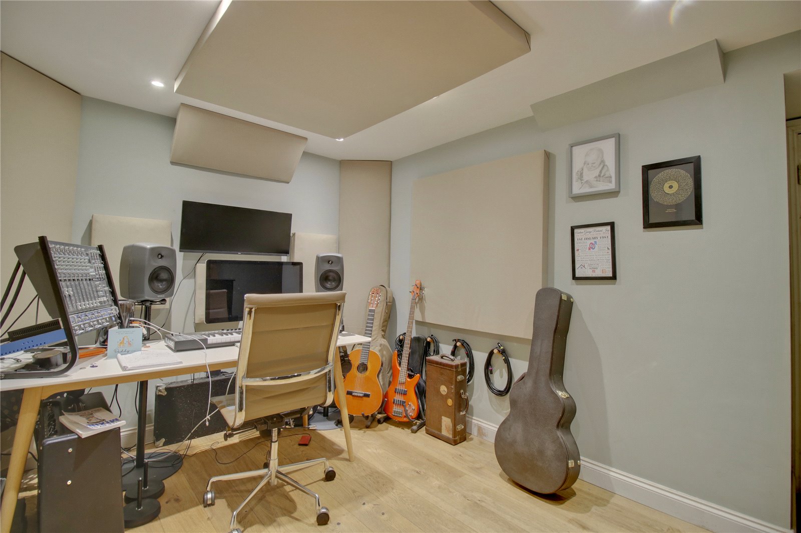 West End Drive, Horsforth, Leeds, West Yorkshire, LS18