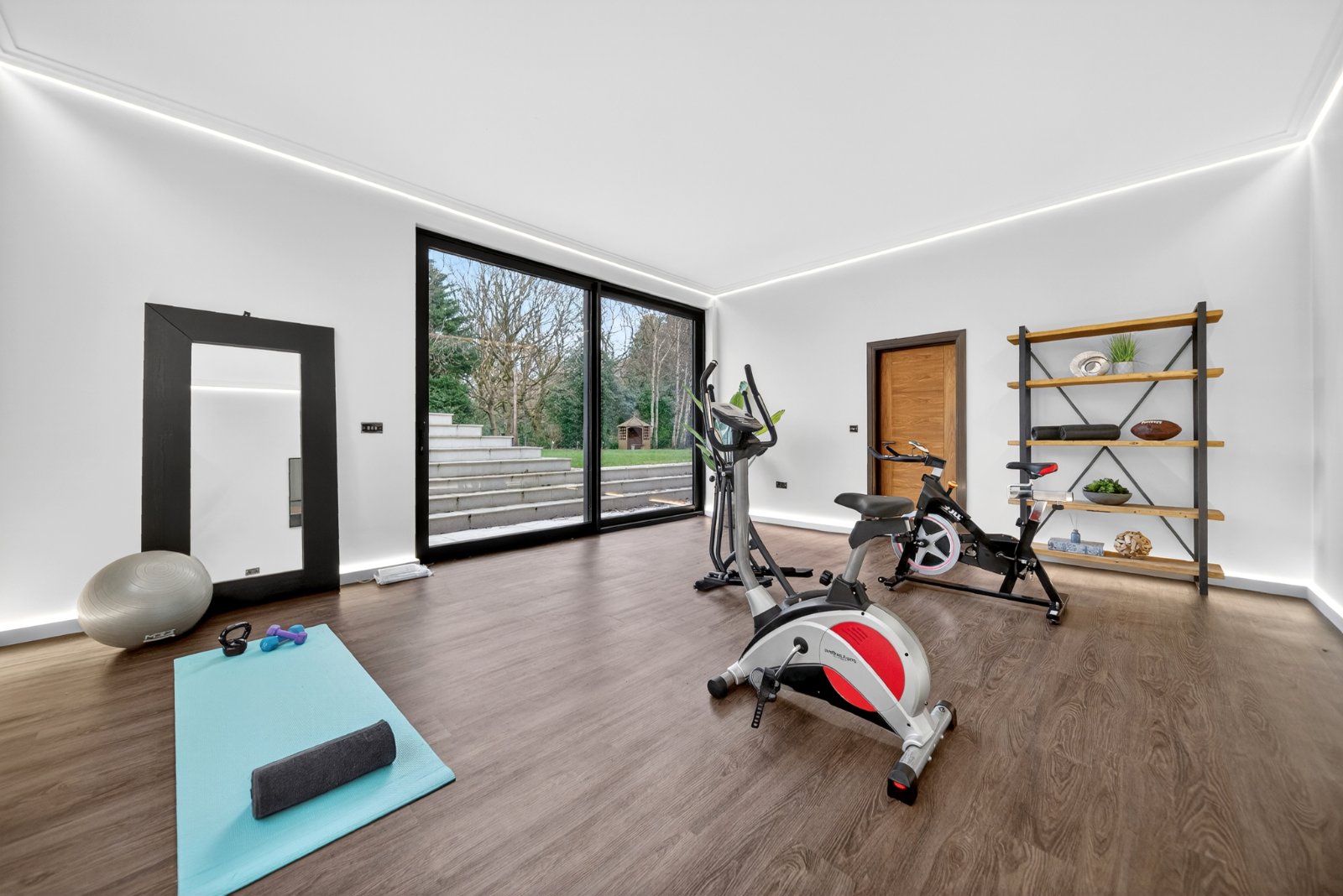 Langford House, Clara Drive, Calverley, Pudsey, West Yorkshire, LS28