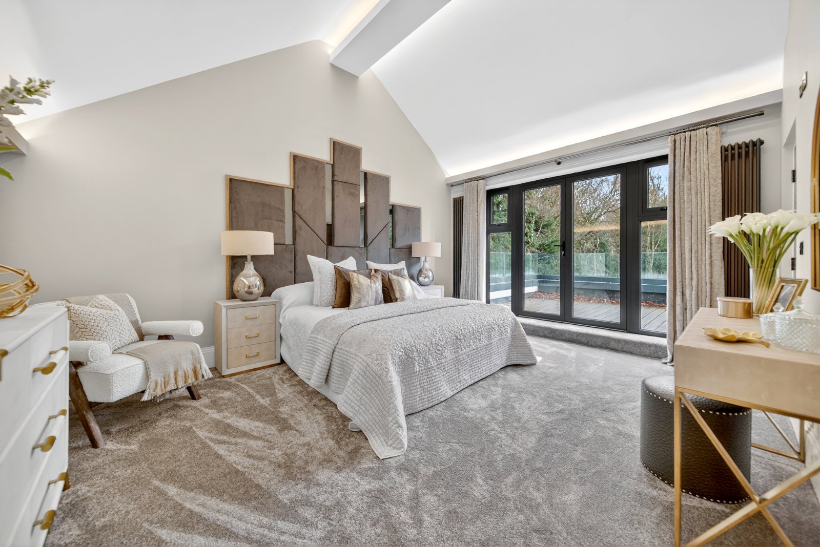 Langford House, Clara Drive, Calverley, Pudsey, West Yorkshire, LS28