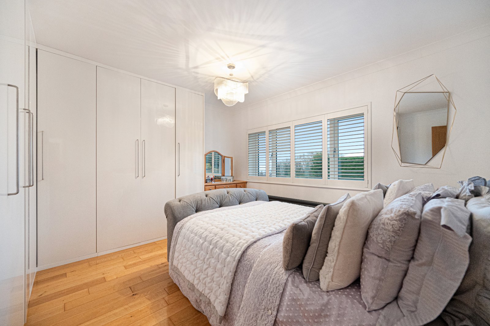 Carr Lane, Rawdon, Leeds, West Yorkshire, LS19