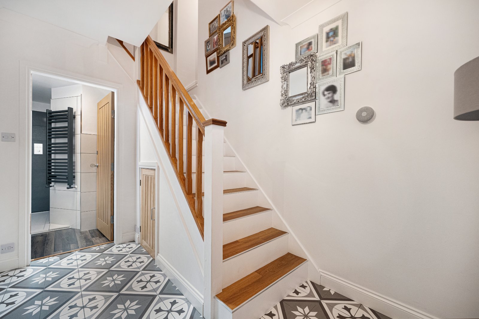 Carr Lane, Rawdon, Leeds, West Yorkshire, LS19