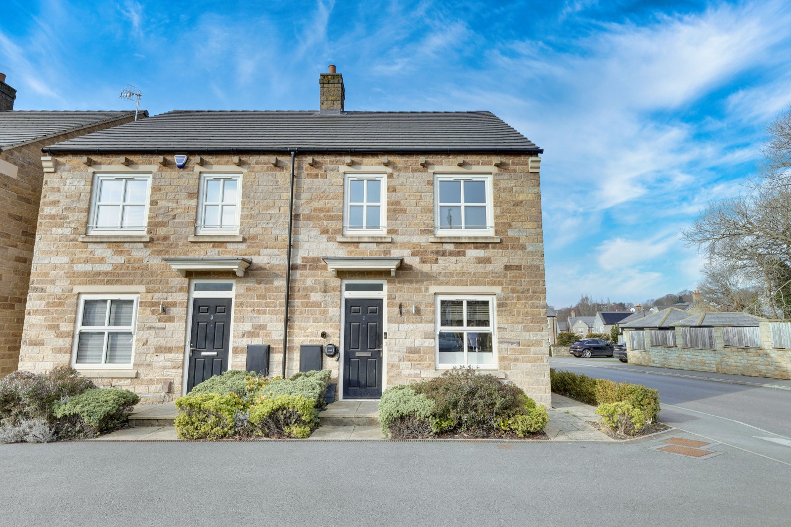 Weavers Beck Way, Yeadon, Leeds, West Yorkshire, LS19 - Hardisty