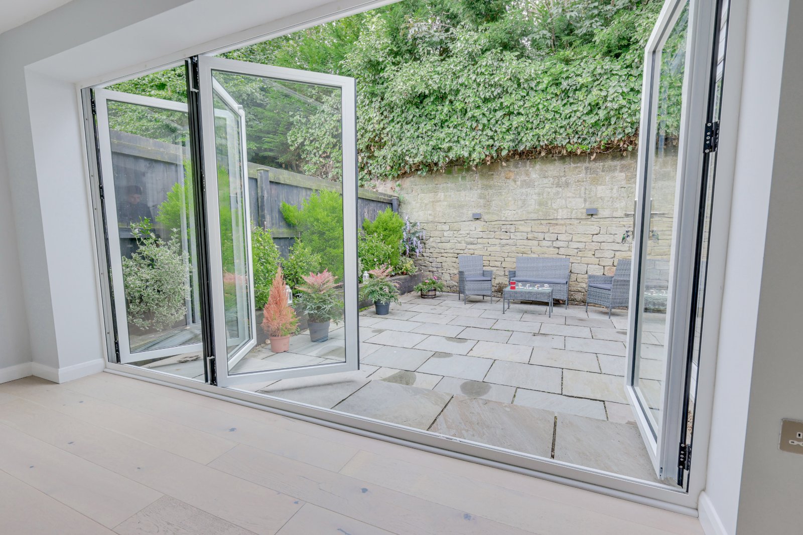 Mawcroft Close, Yeadon, Leeds, West Yorkshire, LS19