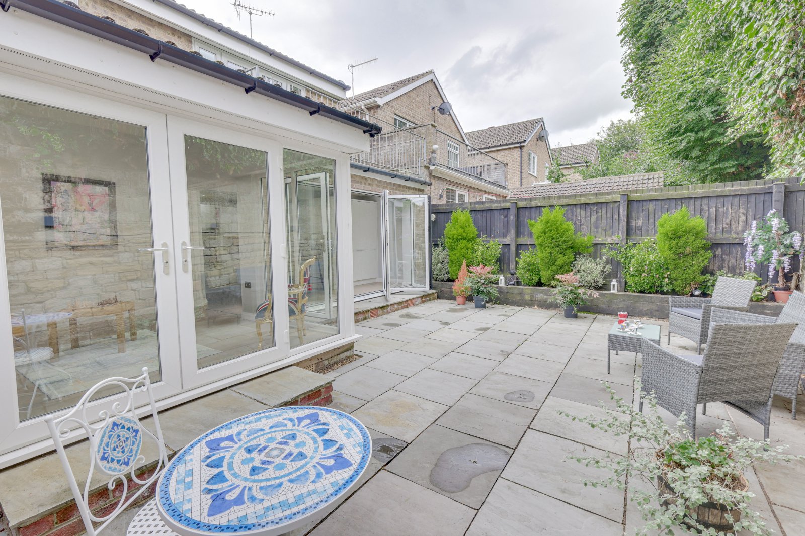 Mawcroft Close, Yeadon, Leeds, West Yorkshire, LS19