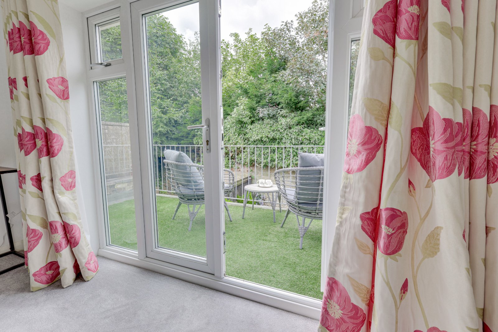 Mawcroft Close, Yeadon, Leeds, West Yorkshire, LS19