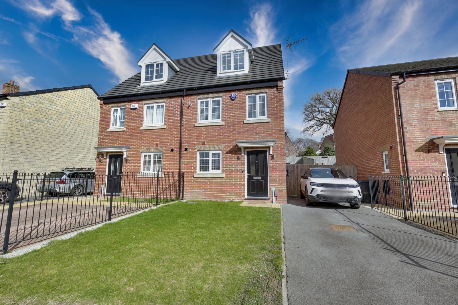 Moseley Beck Lane,  Cookridge, Leeds, West Yorkshire, LS16