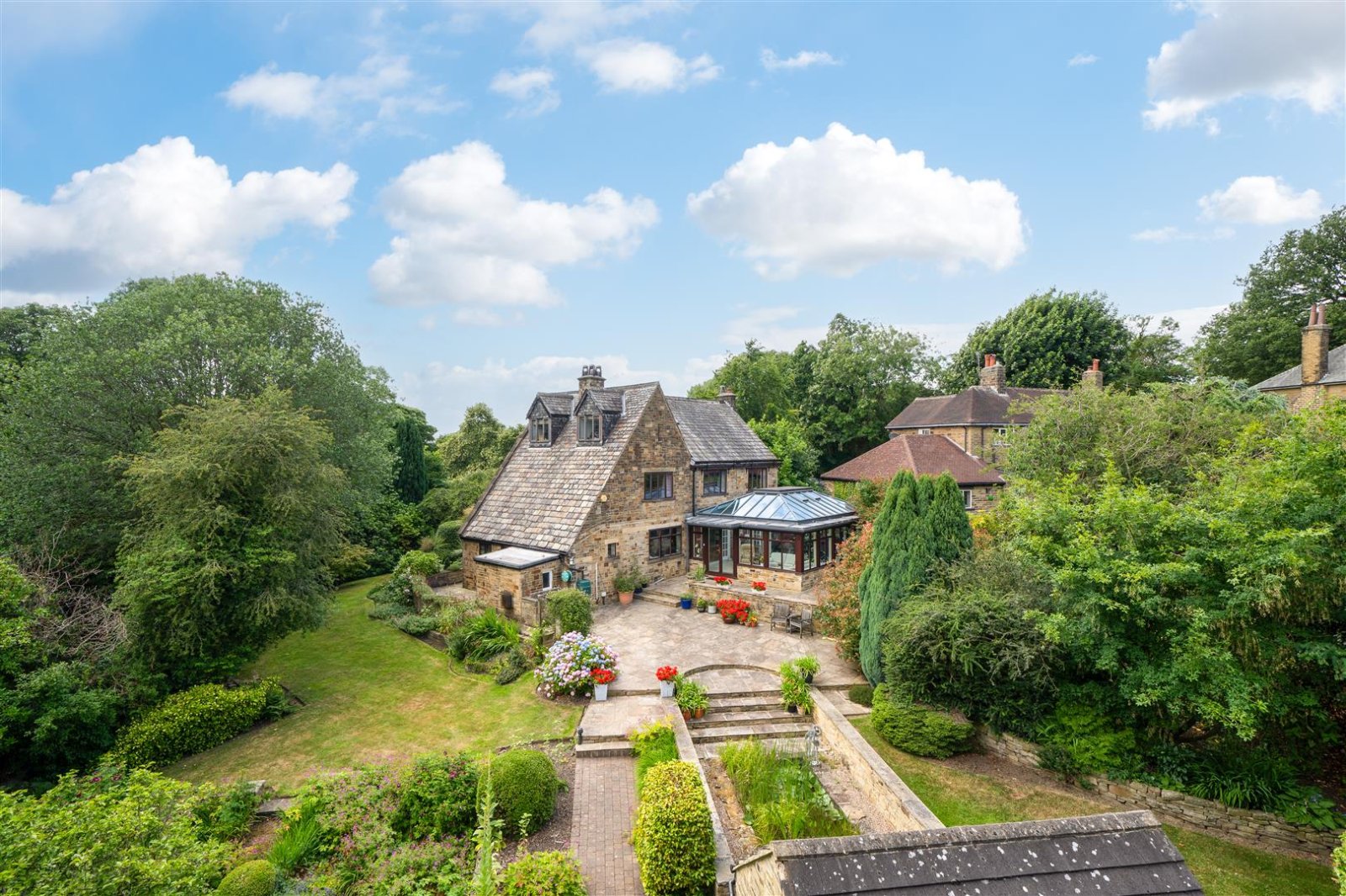 Acacia Park Drive, Apperley Bridge, West Yorkshire, BD10