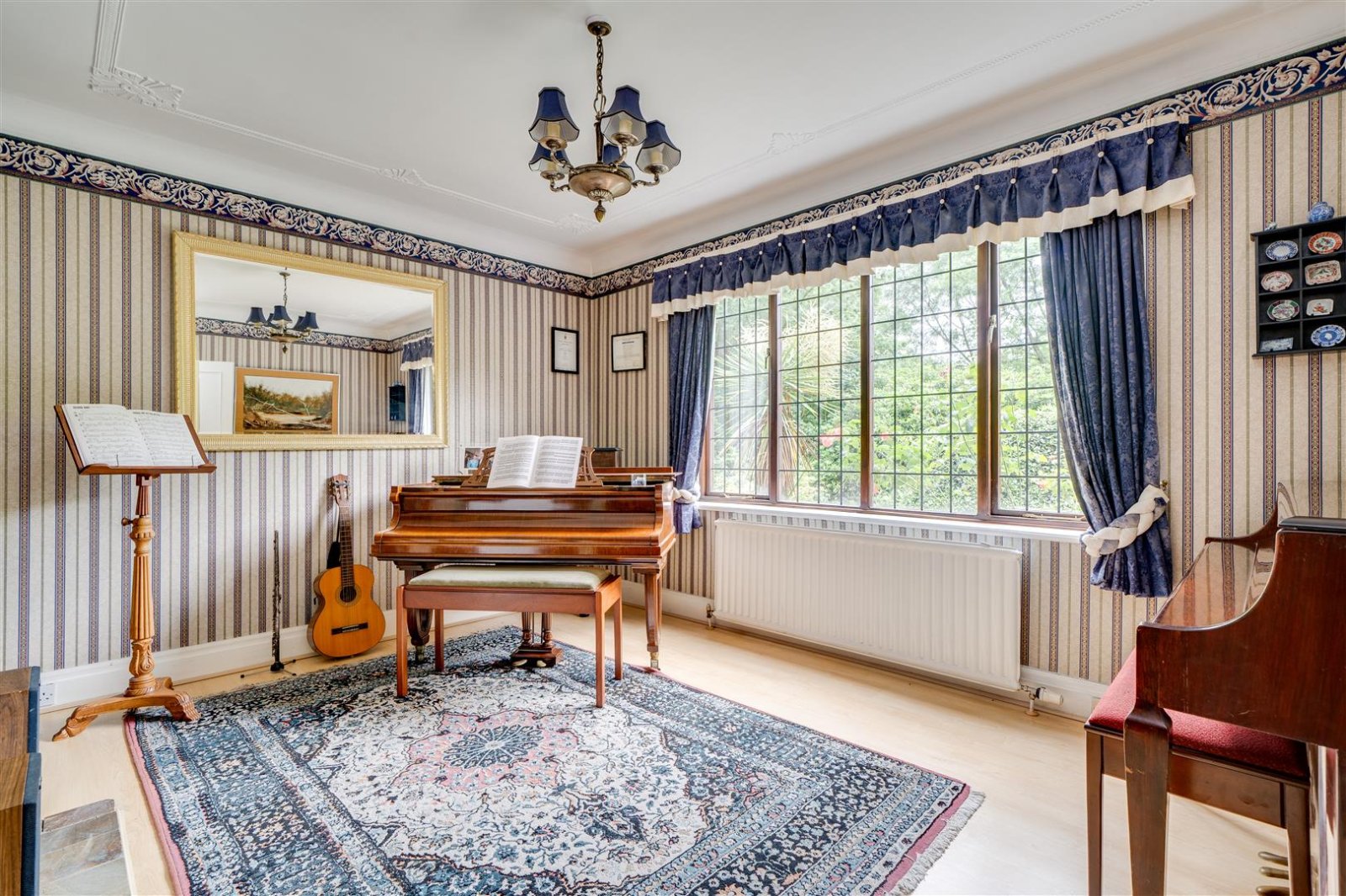 Acacia Park Drive, Apperley Bridge, West Yorkshire, BD10