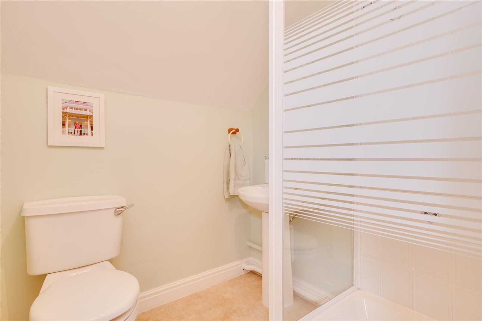 Acacia Park Drive, Apperley Bridge, West Yorkshire, BD10