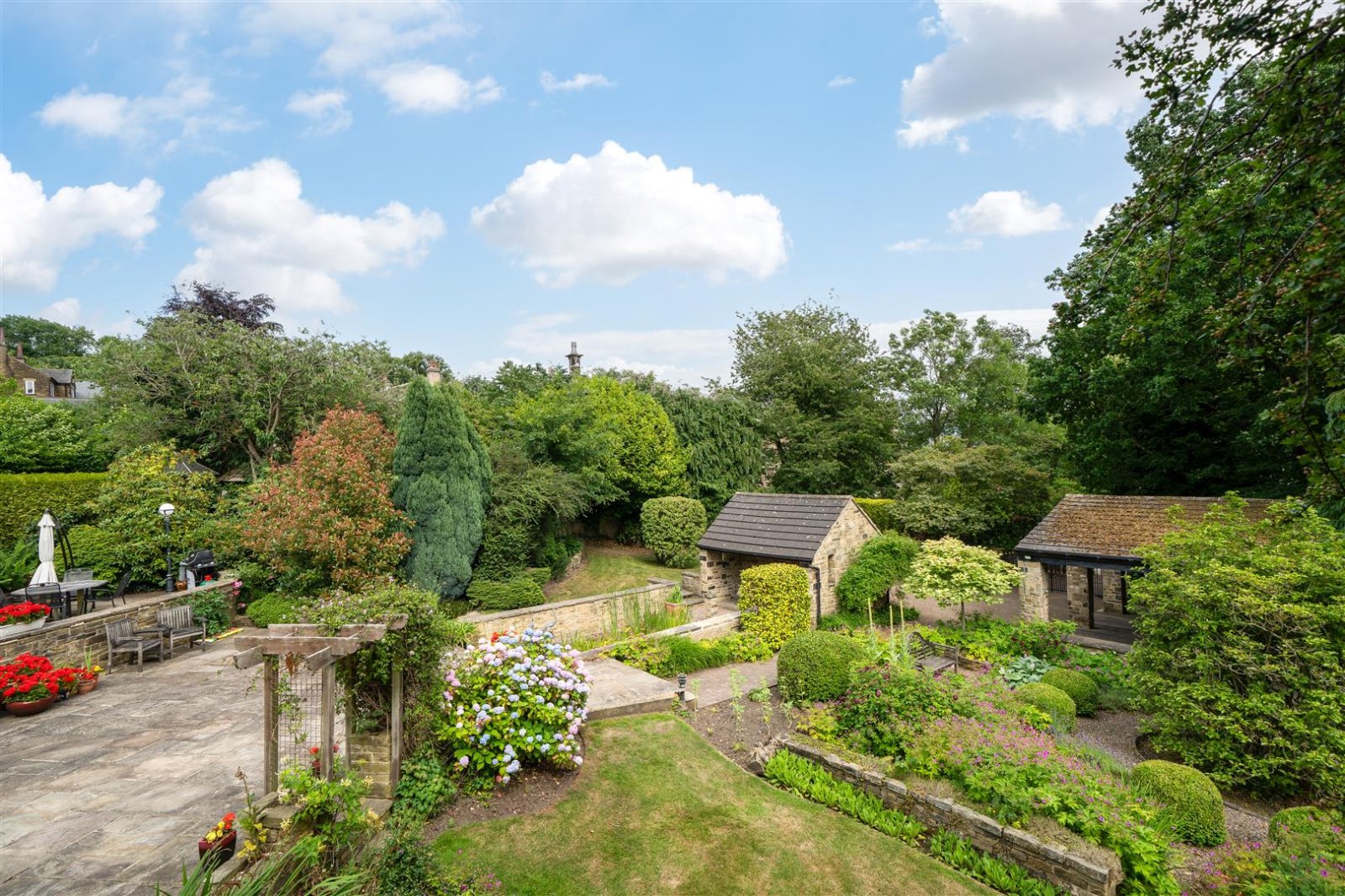 Acacia Park Drive, Apperley Bridge, West Yorkshire, BD10