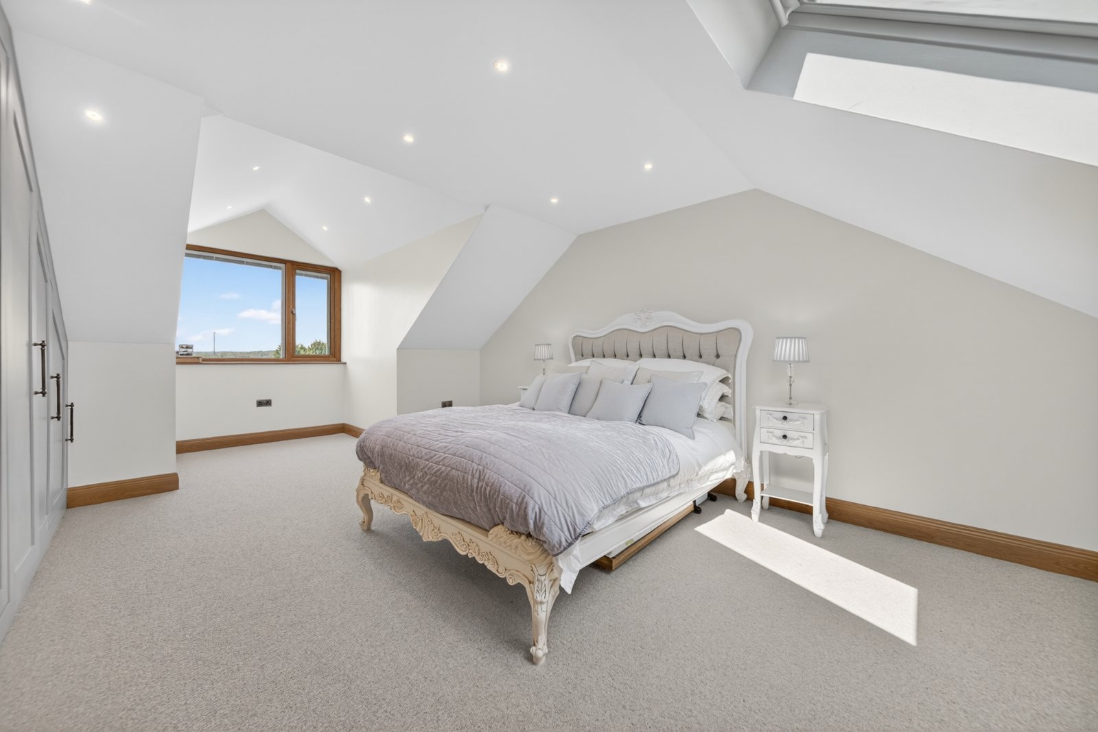 Gildersome Lane, Gildersome, Morley, Leeds, LS27