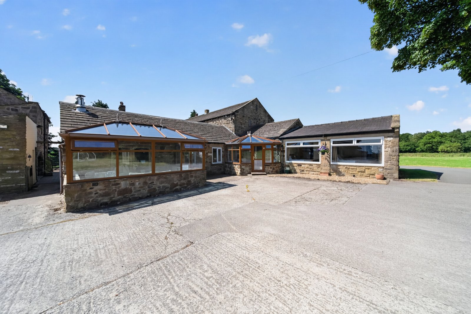 Priesthorpe Lane, Farsley, Pudsey, West Yorkshire, LS28