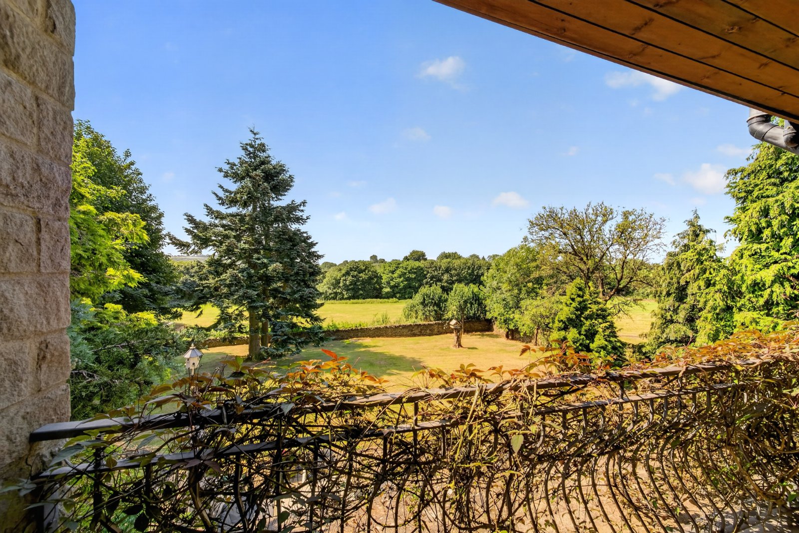 Priesthorpe Lane, Farsley, Pudsey, West Yorkshire, LS28