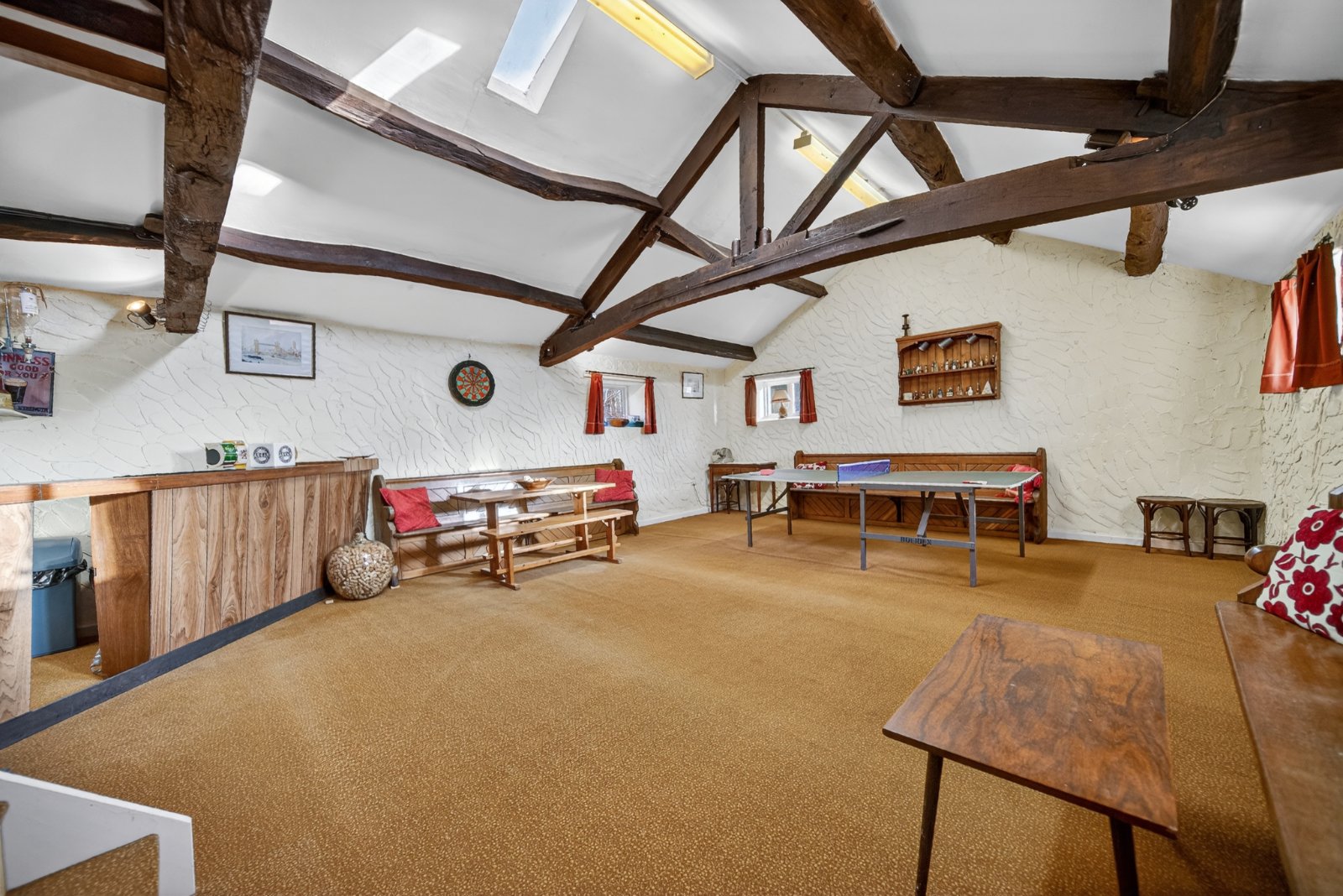 Hough Side Road, Pudsey, West Yorkshire, LS28