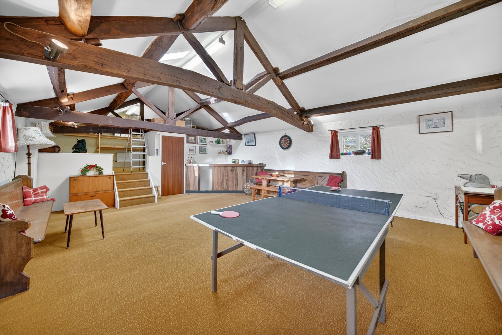 Hough Side Road, Pudsey, West Yorkshire, LS28