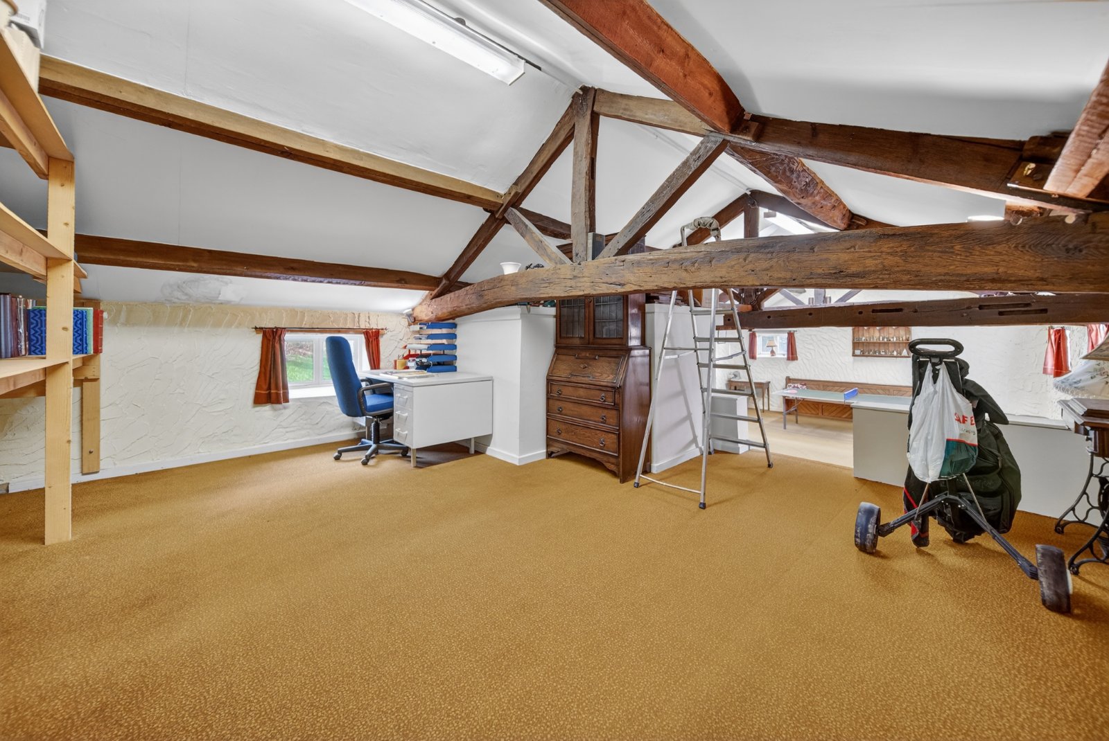 Hough Side Road, Pudsey, West Yorkshire, LS28