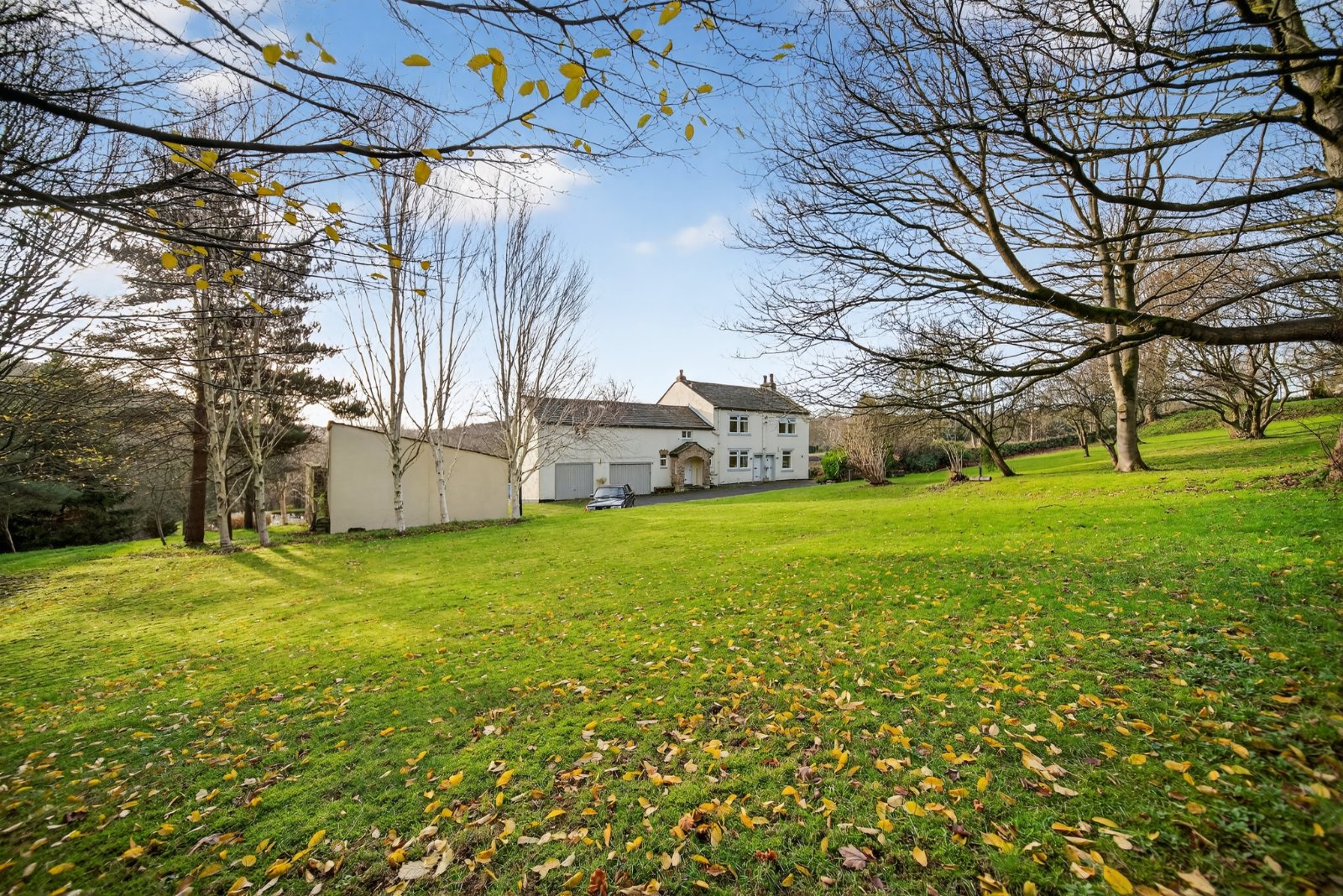 Hough Side Road, Pudsey, West Yorkshire, LS28