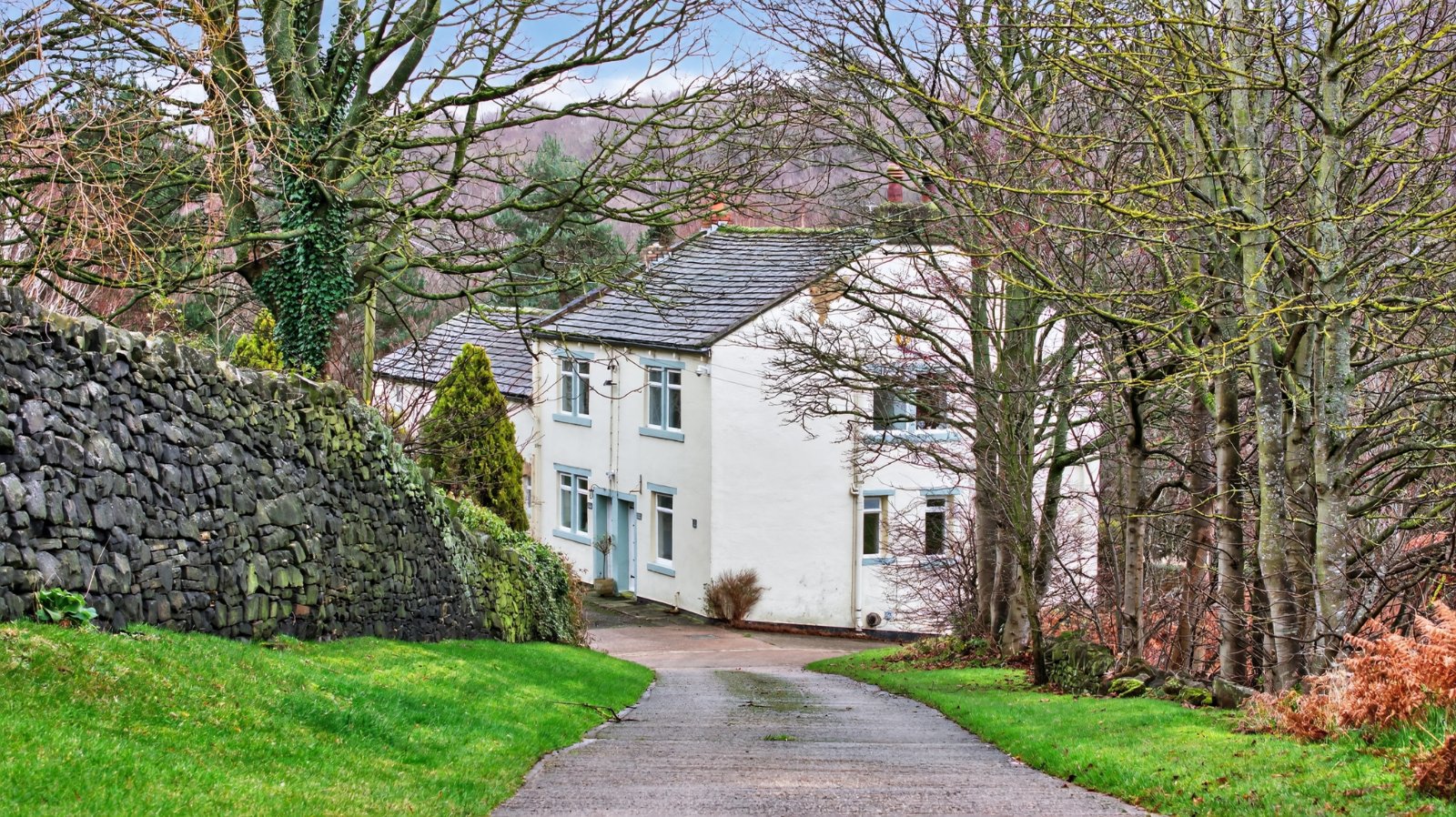 Hough Side Road, Pudsey, West Yorkshire, LS28