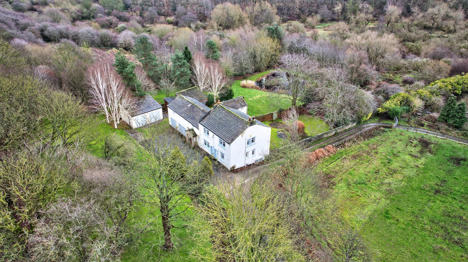 Hough Side Road, Pudsey, West Yorkshire, LS28