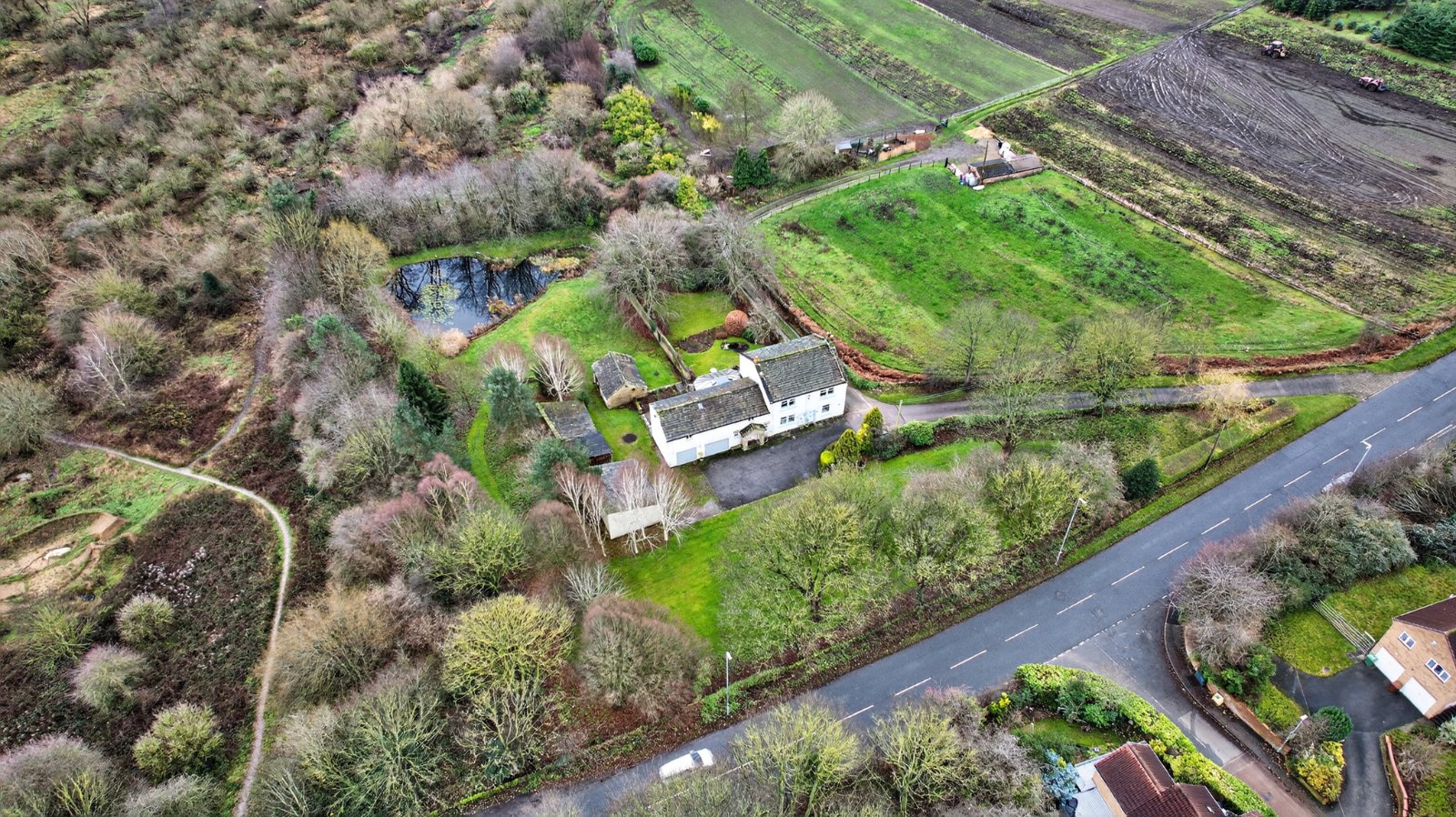 Hough Side Road, Pudsey, West Yorkshire, LS28