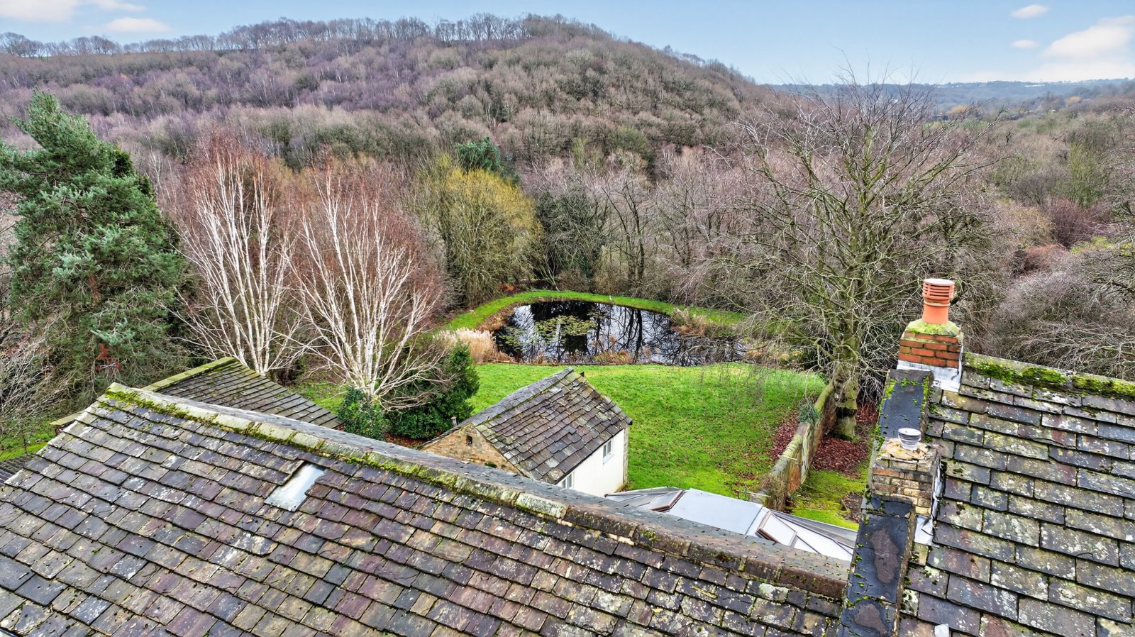 Hough Side Road, Pudsey, West Yorkshire, LS28