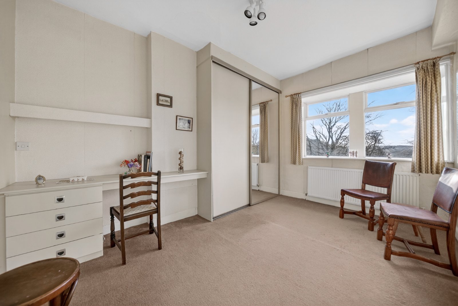 Hough Side Road, Pudsey, West Yorkshire, LS28