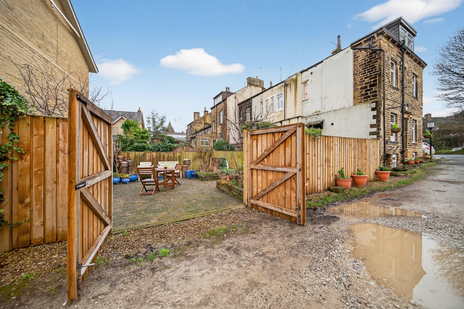 Bridge Lane, Ilkley, West Yorkshire, LS29