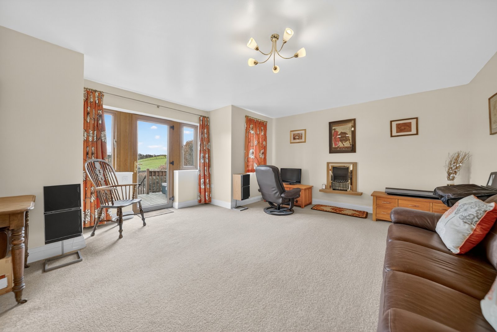 Tarn Moor Crescent, Skipton, North Yorkshire, BD23