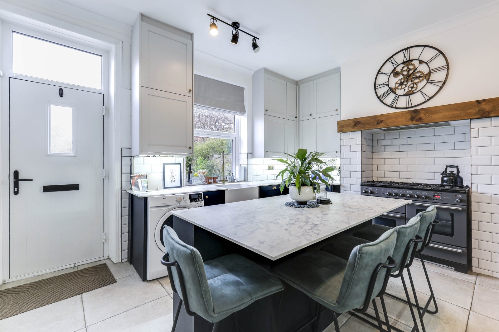 Land Street, Farsley, Pudsey, West Yorkshire, LS28 - Hardisty