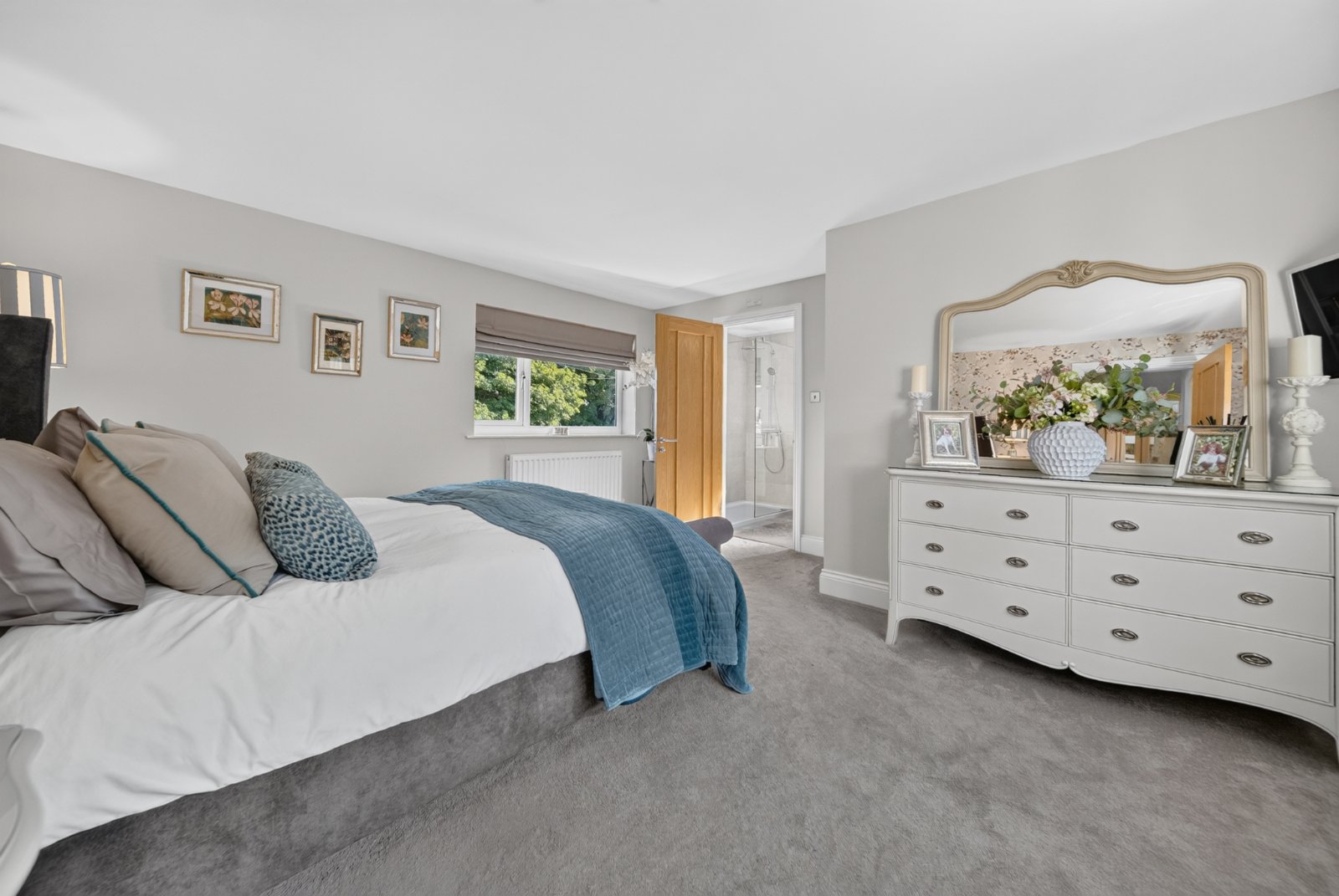 Victoria Street, Calverley, Pudsey, West Yorkshire, LS28