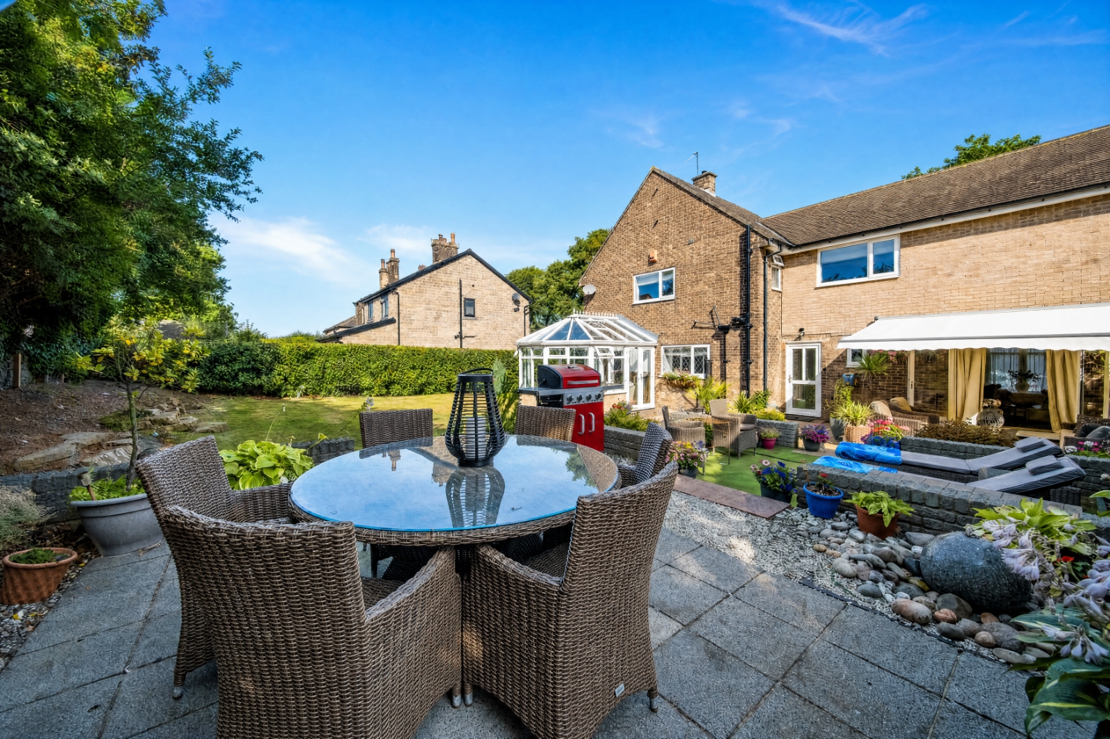 Victoria Street, Calverley, Pudsey, West Yorkshire, LS28