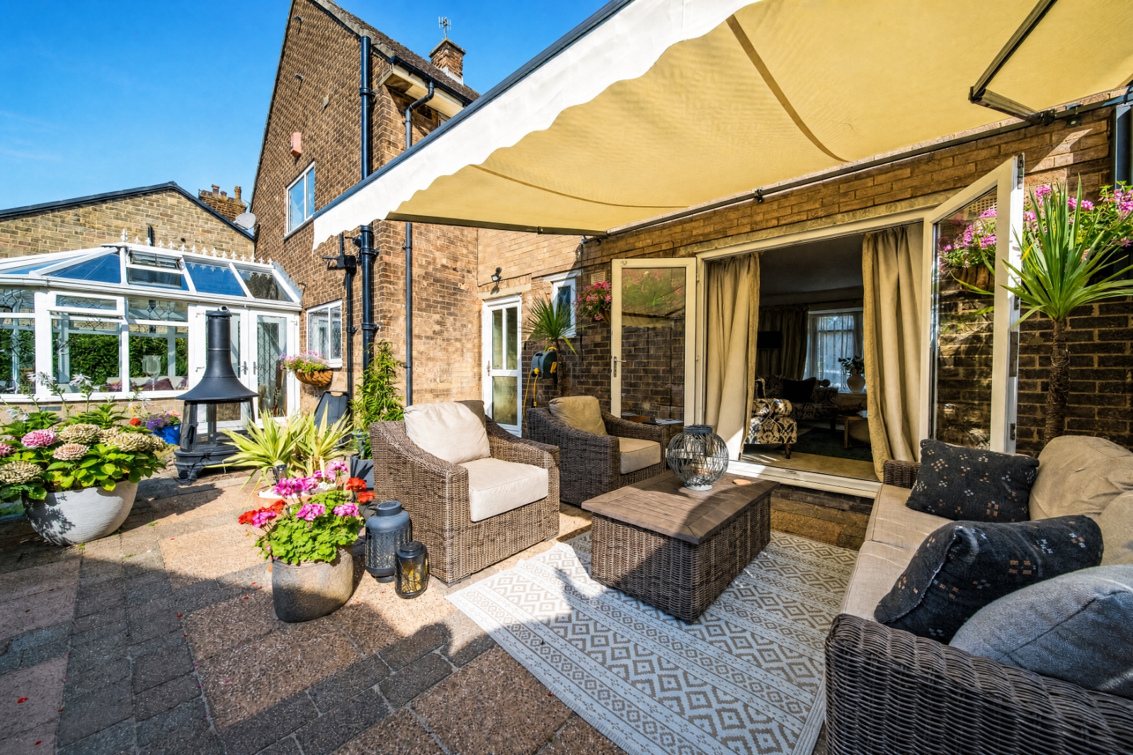 Victoria Street, Calverley, Pudsey, West Yorkshire, LS28