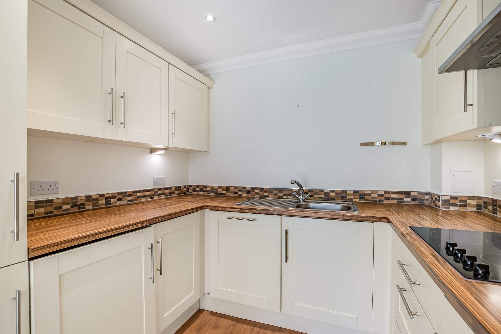 Valley Drive, Ilkley, West Yorkshire, LS29 - Hardisty