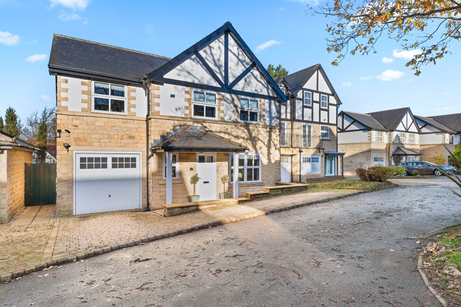 Vale Gardens, Ilkley, West Yorkshire, LS29