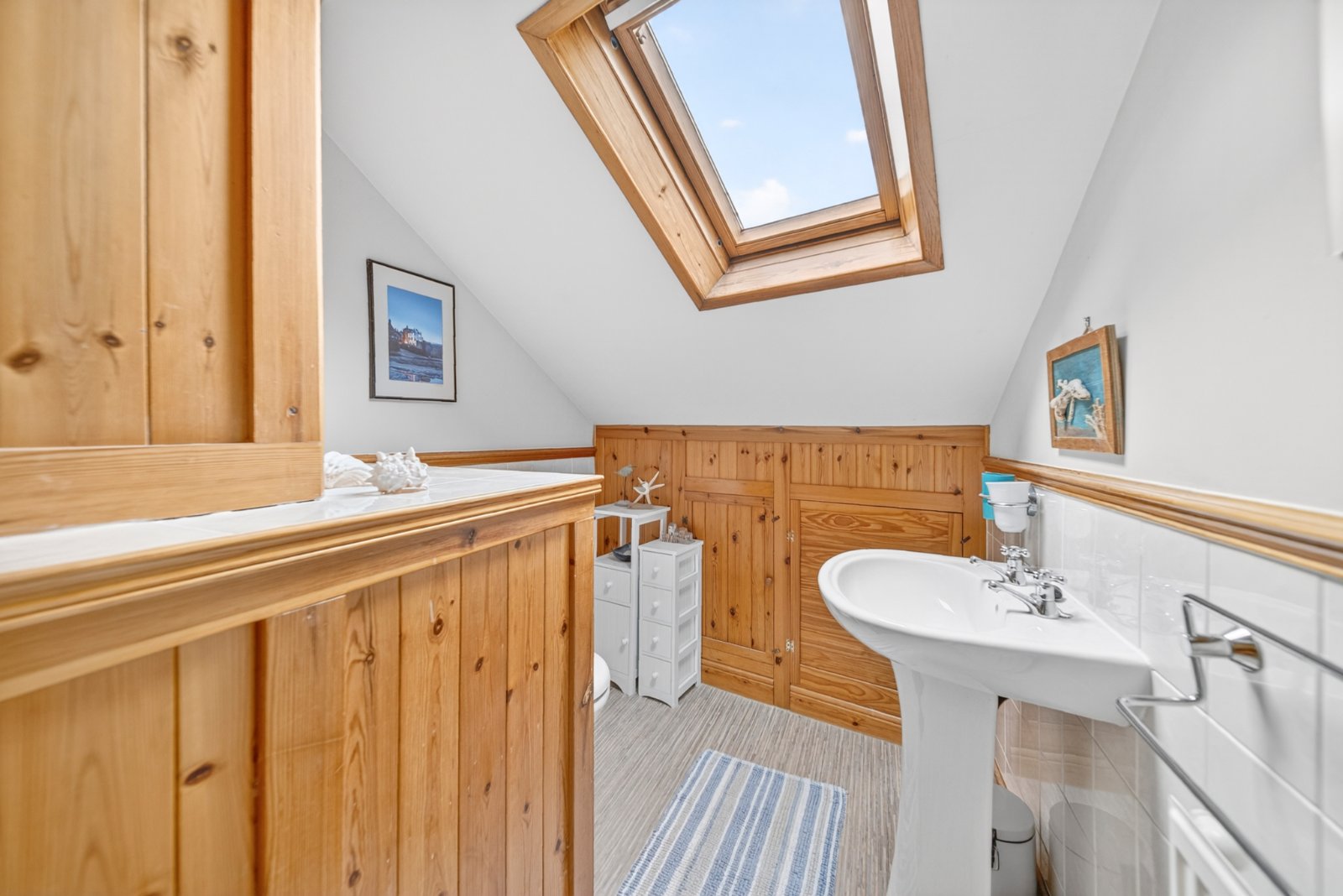 Bridge Lane, Ilkley, West Yorkshire, LS29