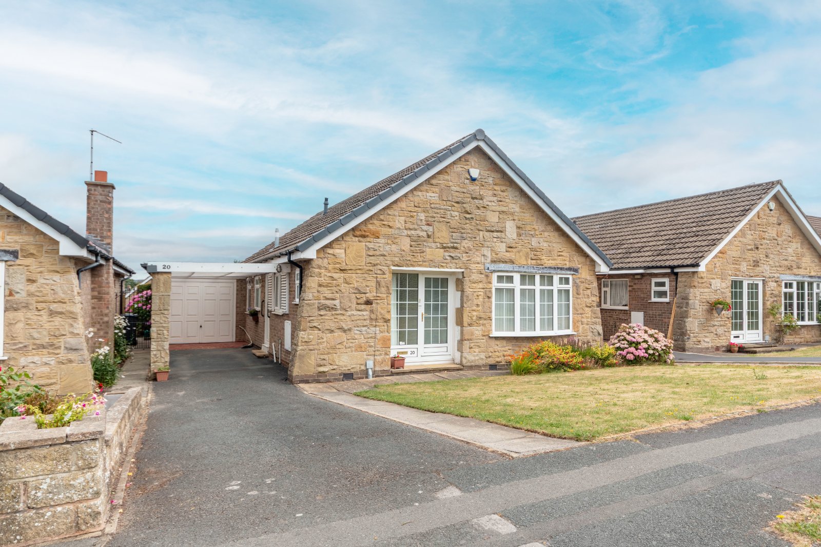 Hawksworth Drive, Menston, Ilkley, West Yorkshire, LS29 - Hardisty