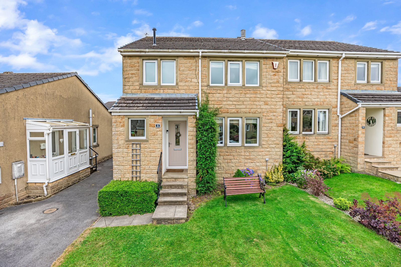 Browsfield Road, Addingham, Ilkley, West Yorkshire, LS29 - Hardisty