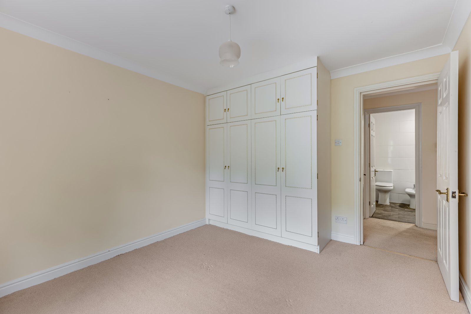 Grove Road, Ilkley, West Yorkshire, UK, LS29