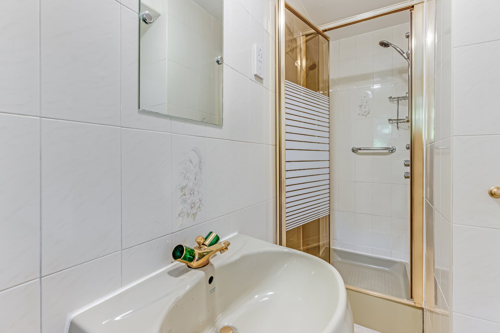 Grove Road, Ilkley, West Yorkshire, UK, LS29
