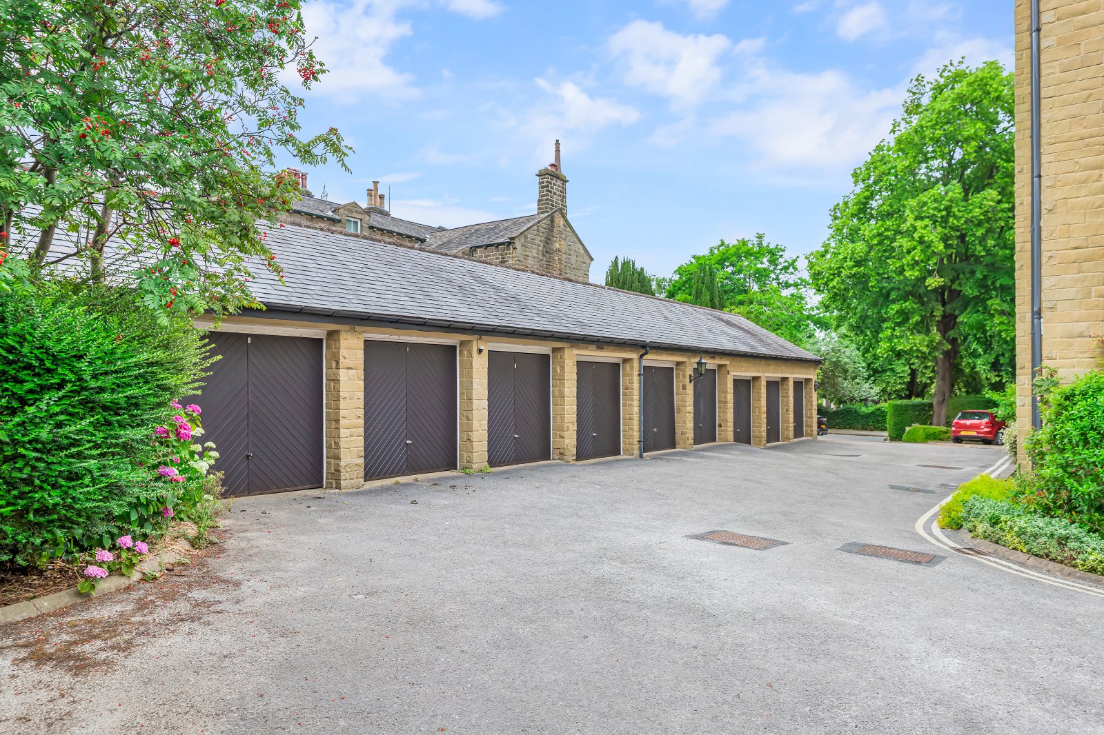 Grove Road, Ilkley, West Yorkshire, UK, LS29
