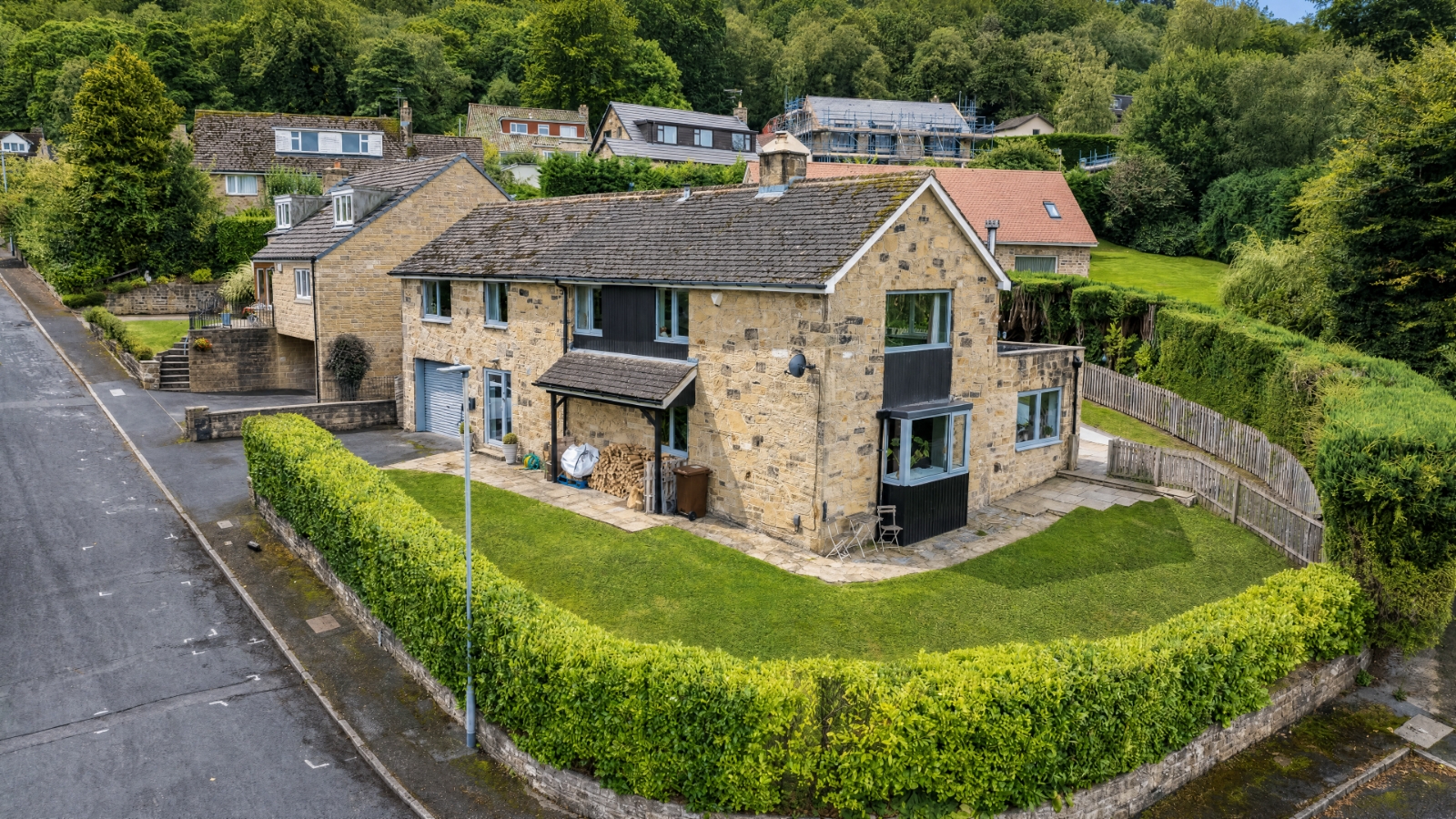 Hollingwood Gate, Ilkley, West Yorkshire, LS29